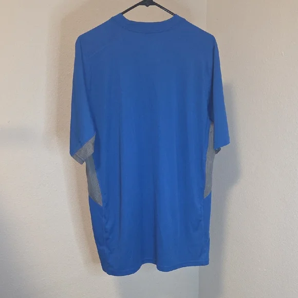 Nike Men's Blue and Gray Short Sleeve Tee - Picture 5 of 7